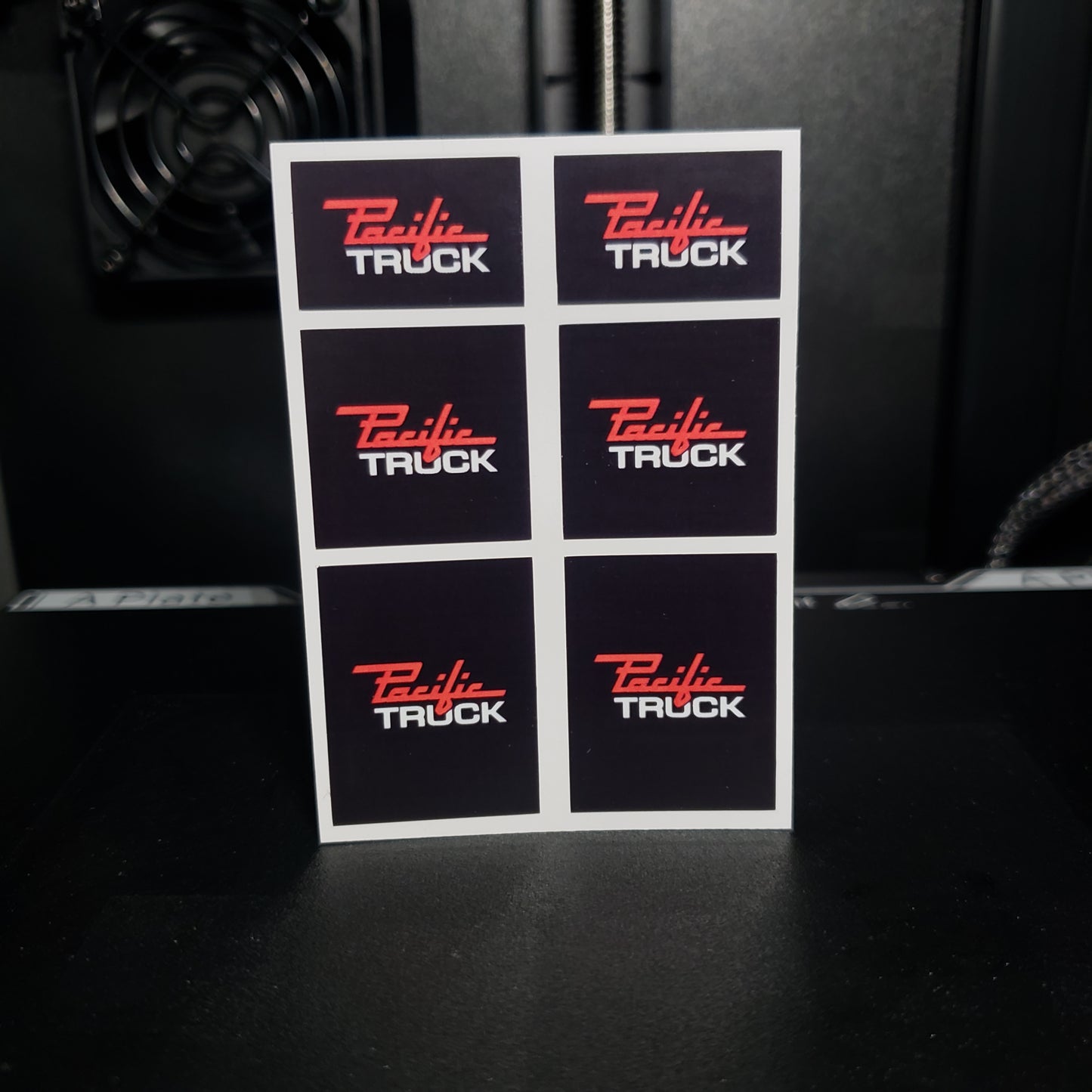 1/25 Pacific Truck on Black MudFlap