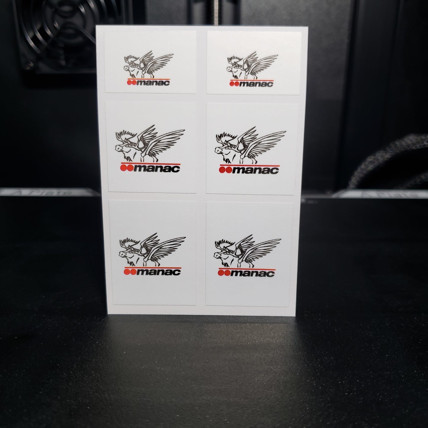 1/25 Manac Style #2 on White MudFlap