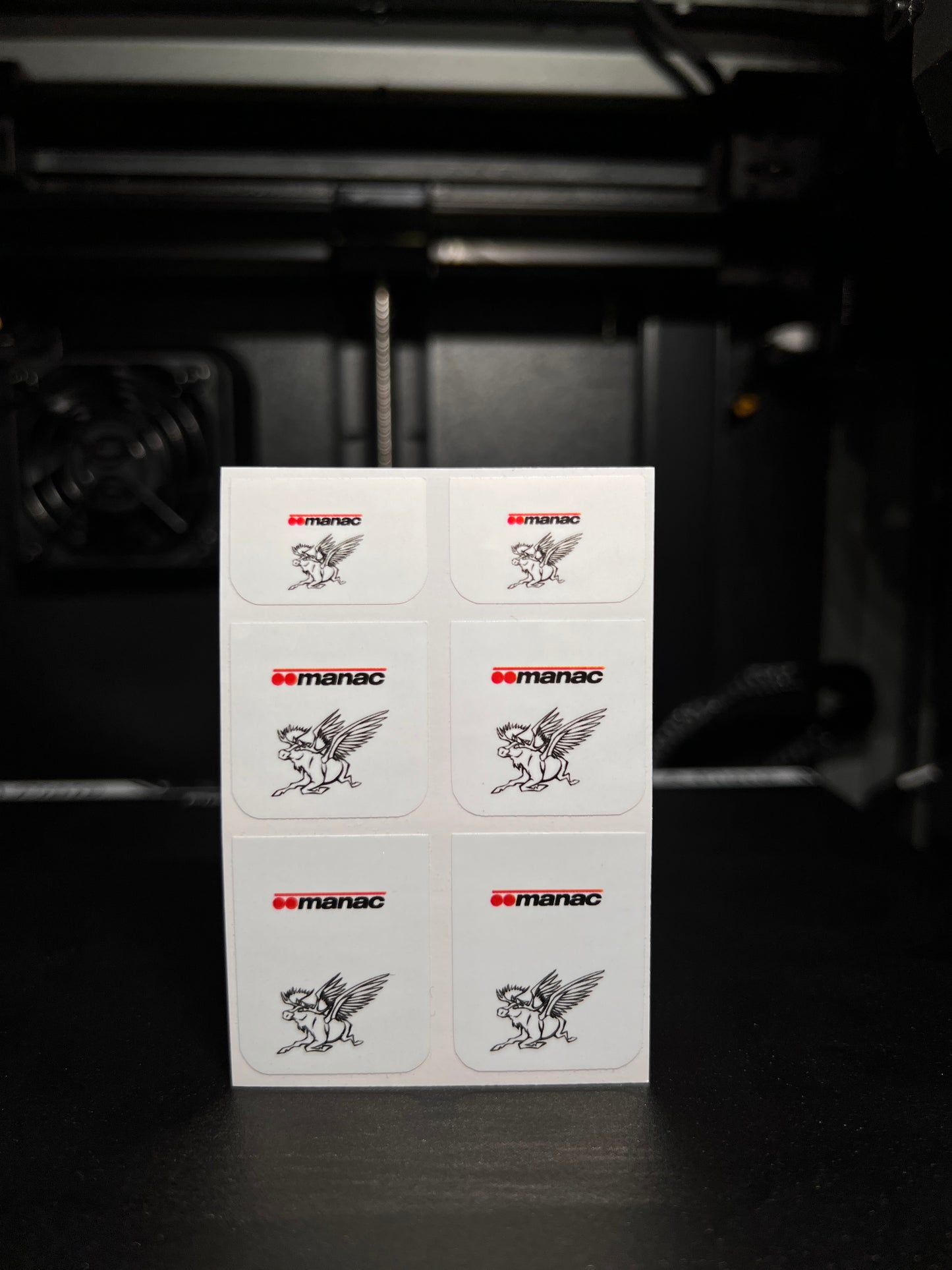 1/25 Manac Style #3 on White MudFlap