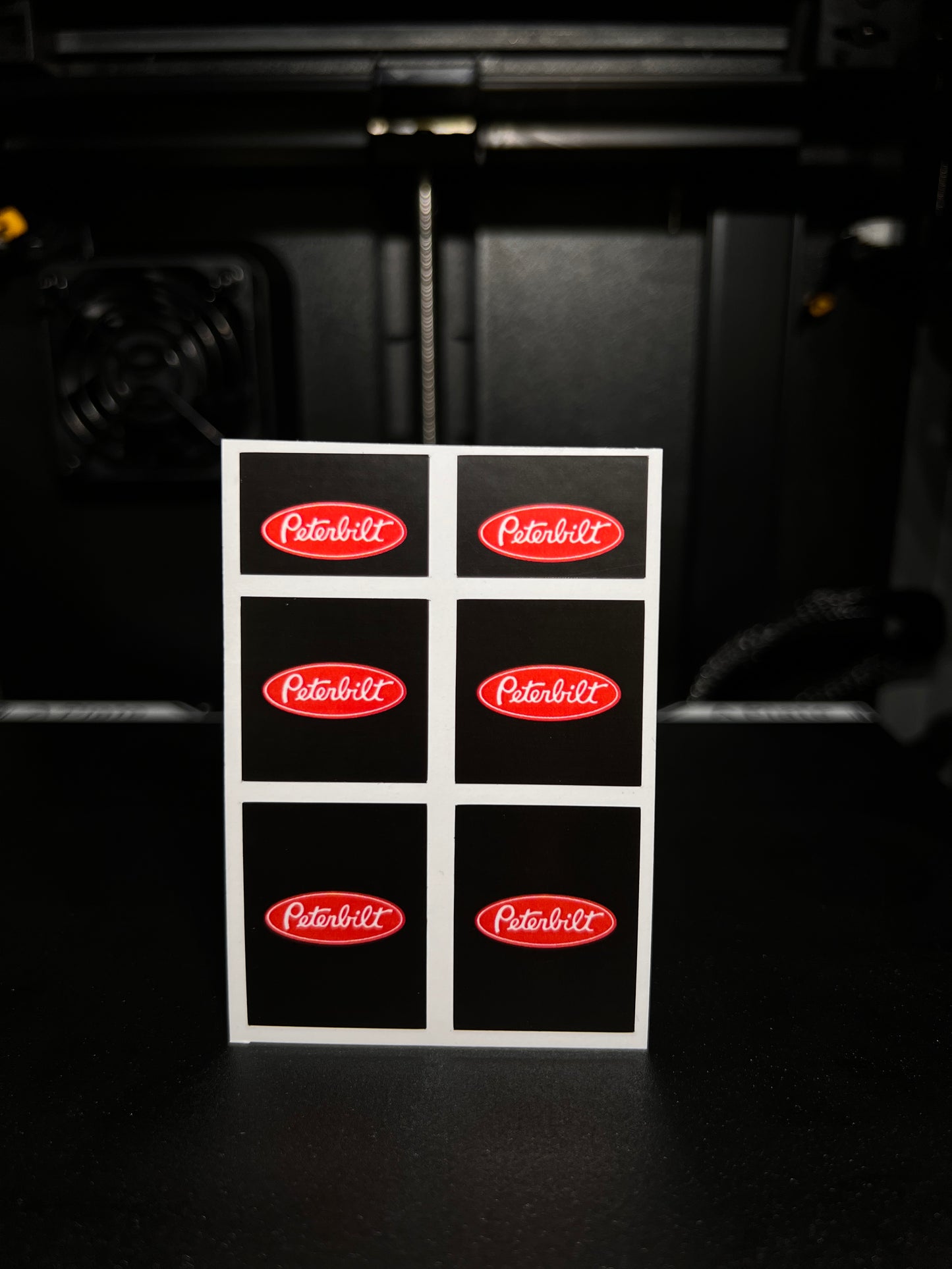 1/25 Peterbilt Red on Black MudFlap