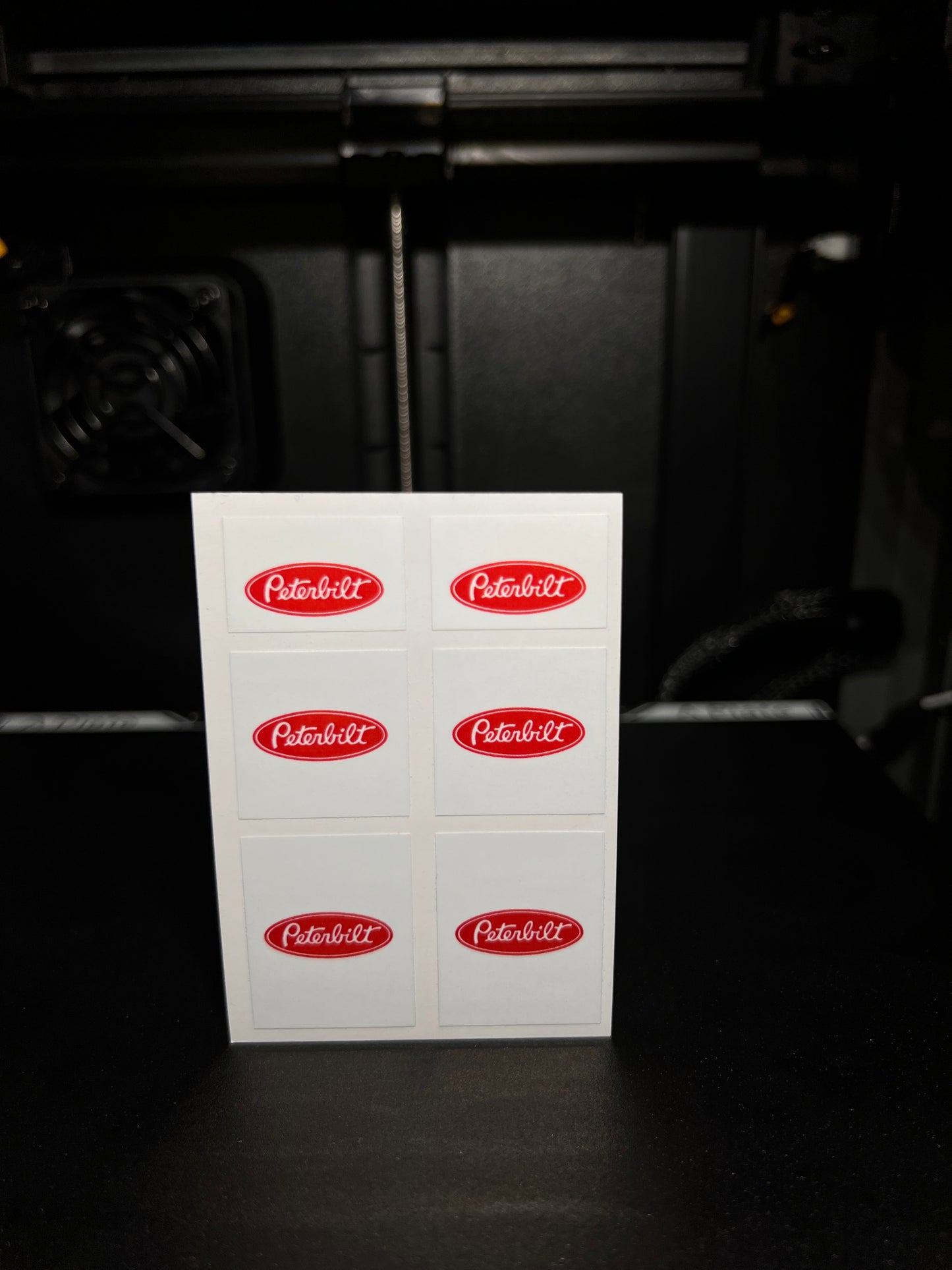 1/25 Peterbilt Red on White MudFlap