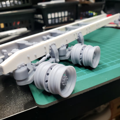 Peterbilt 359 Chassis (70+ pcs)
