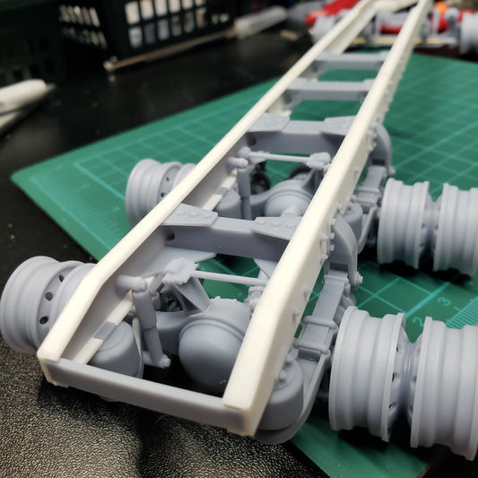 Peterbilt 359 Chassis (70+ pcs)